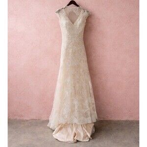 Maggie Sottero Couture Lace Wedding Gown  Dress Size 0 Ivory Champagne Train